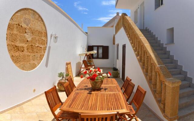 B&B Anemos
