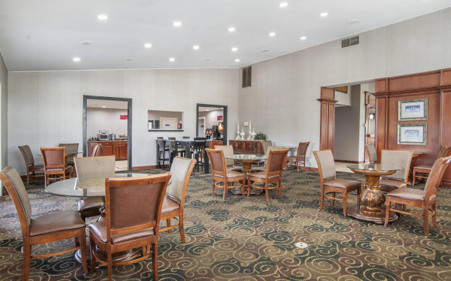 Best Western Plus Bessemer Hotel & Suites