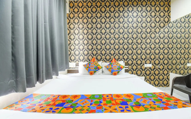 Fabhotel Prime Emerald I