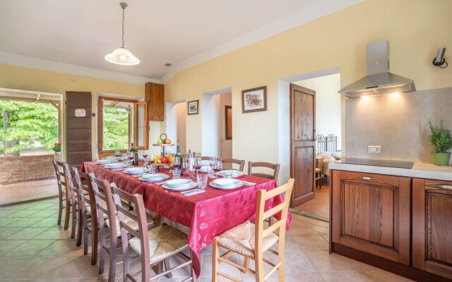Amazing Home in Montaione With 6 Bedrooms and Wifi