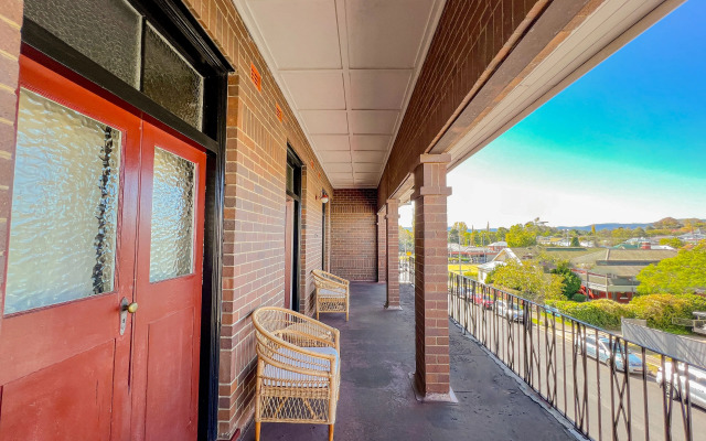 Commercial Hotel Bega