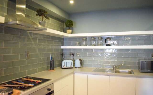 2 Bedroom Apartment In City Centre