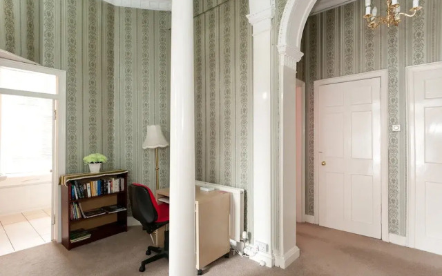 363 Union Street Apartment