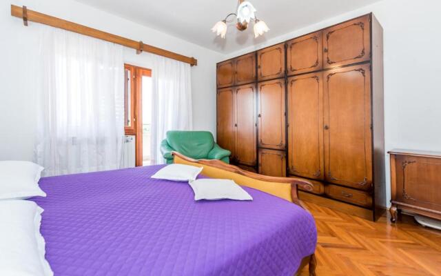 Apartment Promona Drniš