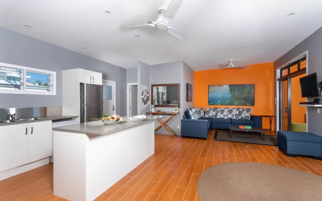 Panama Beachfront Apartments Rarotonga