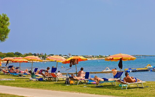 Superior Mobile Homes in Camping Kazela