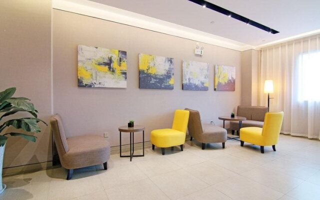 Home Inn Plus Kunming Qingnian Road Jinying Square