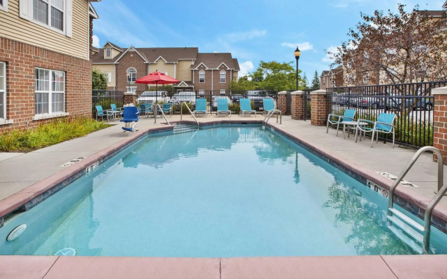 Towneplace Suites By Marriott Brookfield