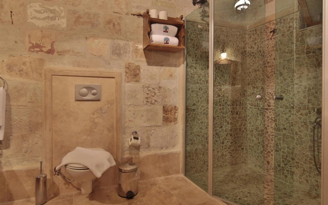Phocas Cave Suites - Special Class