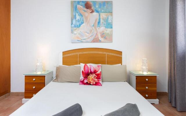 112 SEA VIEW Paraiso II by Sunkeyrents