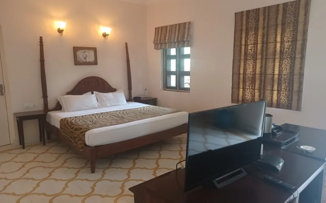 Hotel Dev Vilas