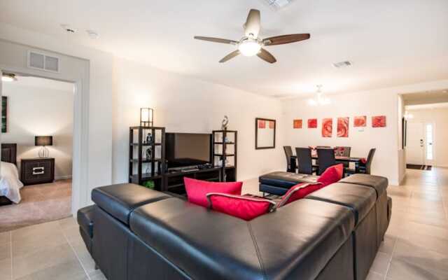 4 Bedroom 3 Bathroom Villa