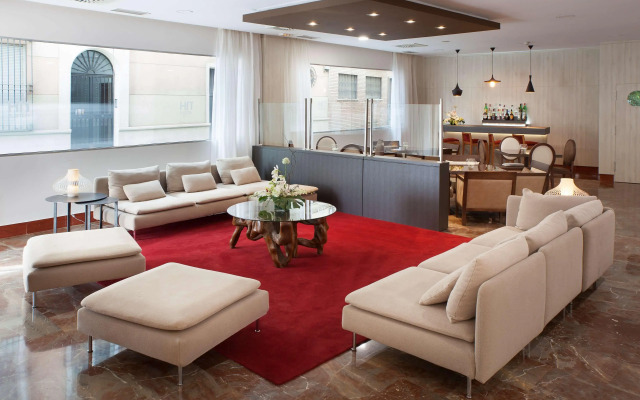 NH Córdoba Califa Hotel