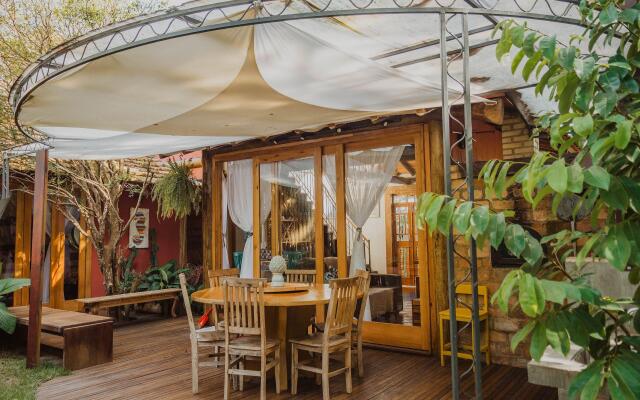 Casa Carmel, Charmosa, Natureza, piscina em Búzios/RJ