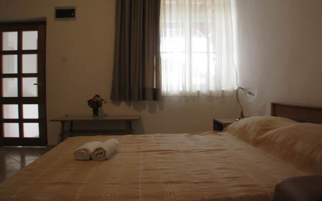 Apartments Mesic