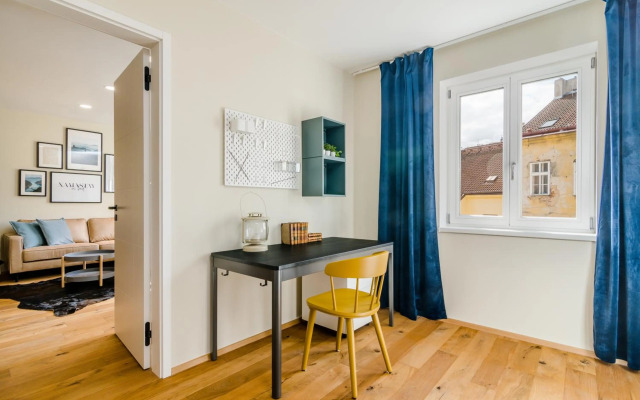 Premium Hip Loft in Žižkov by Prague Days