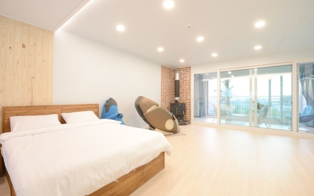 Paju Work Life Balance Pool Villa