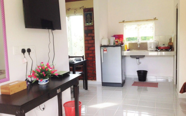 Kapal Terbang Guest House