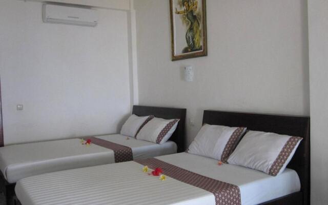 Galang Kangin Bungalows