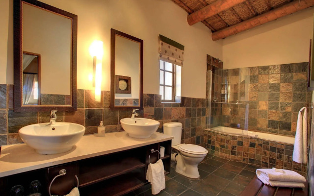 Garden Route Game Lodge