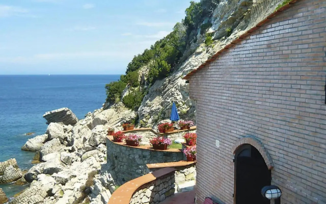 Apartment in Rio Nell Elba for 2 Person