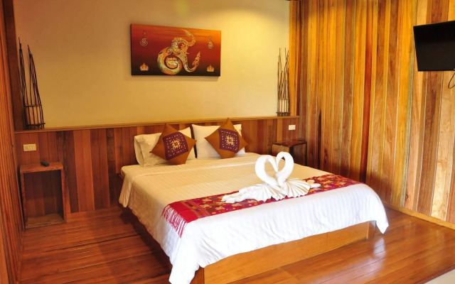 Vieng Tara Villa