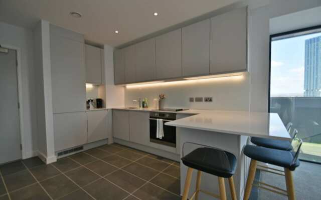 Modern 2 Bedroom Apartment in Green Gate