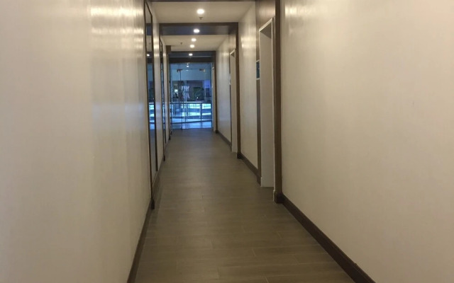 Robinland Residences - Hostel