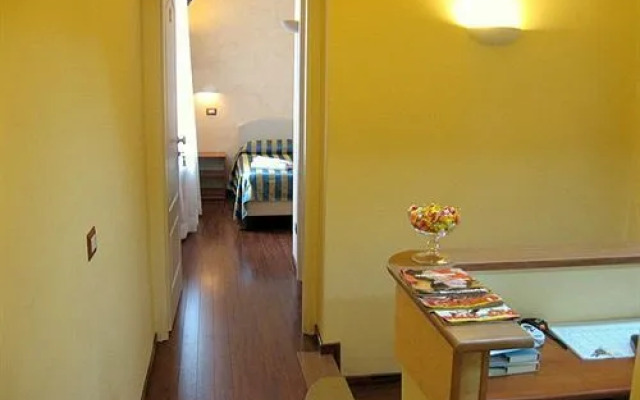 Ottaviano Vatican Luxury