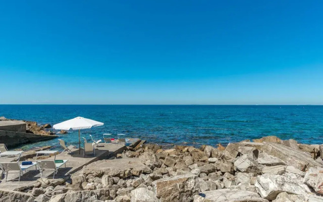 Villa Dell Angelo 10