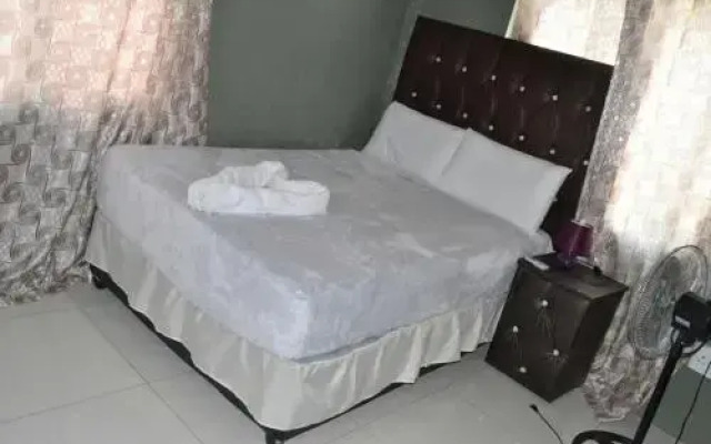 Lakeview Resort