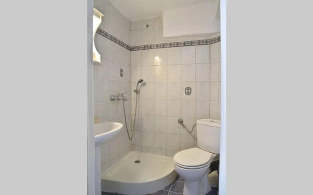 A Modern Bright Studio In The Center Of Kastoria