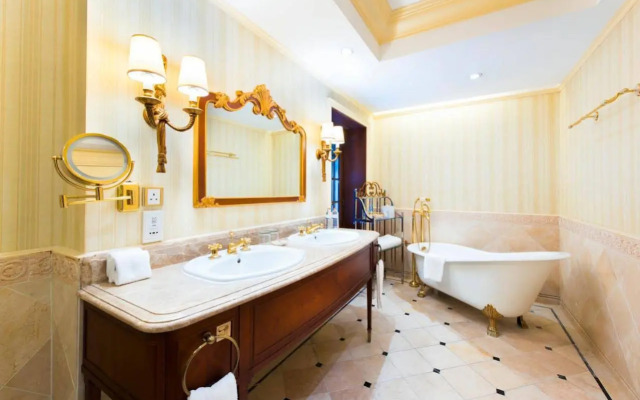 The Sanrock By Le Reve Hotels