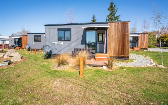 Stunted Totara, Unit 3