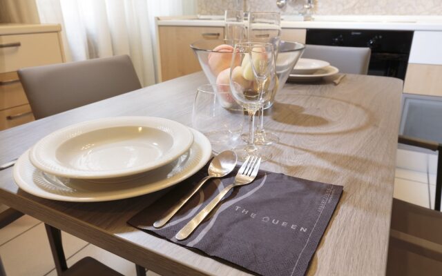 The Queen Luxury Apartments - Villa Gemma