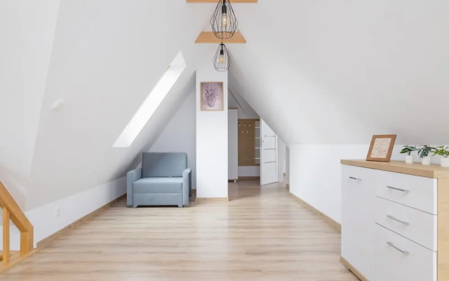Salwatoriańska Apartment by Renters