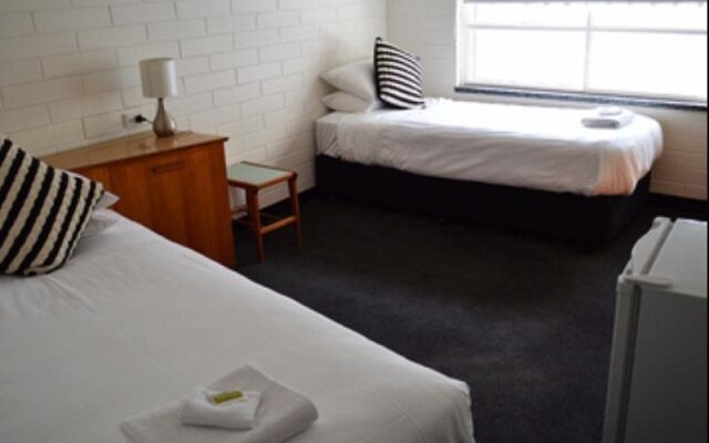 Warradale Hotel