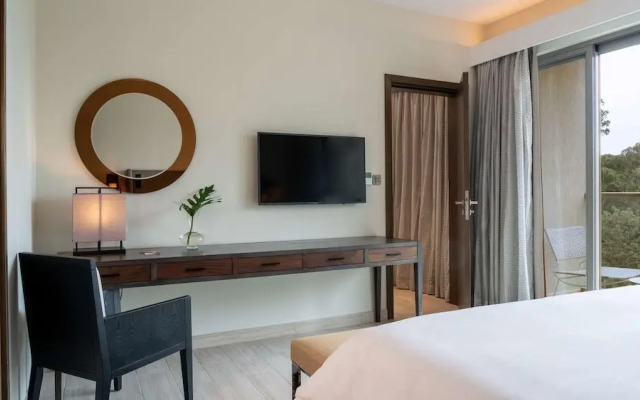 Radisson Blu Hotel  Residence Nairobi Arboretum