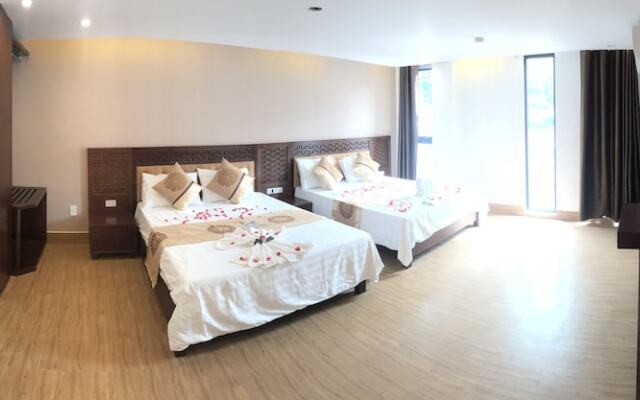 Romance Hotel