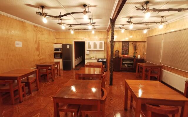 Hostal Piedra Santa