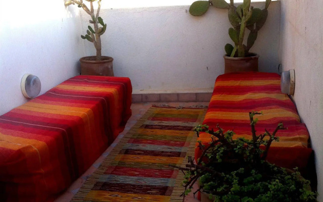 Riad Thaïs