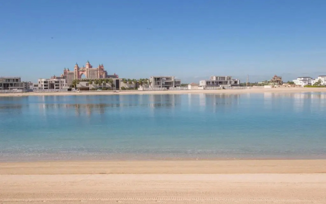 Maison Privee - Prvt Pool & Beach Access in Luxury Palm Jumeirah 6BR Villa