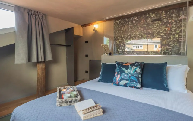 Urio's Castle Suites by Rent all Como