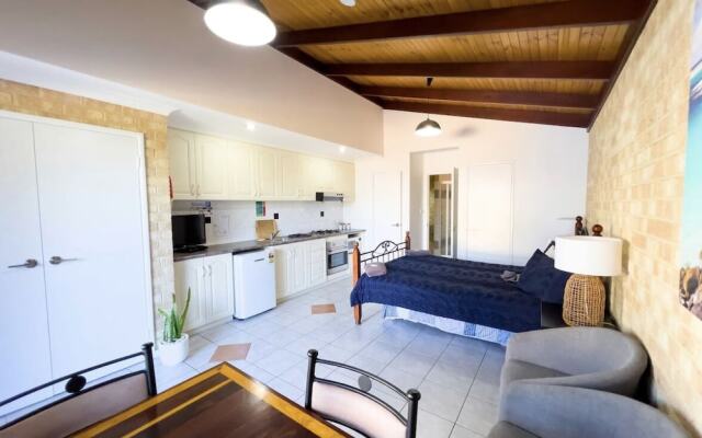 Esperance Foreshore Apartments