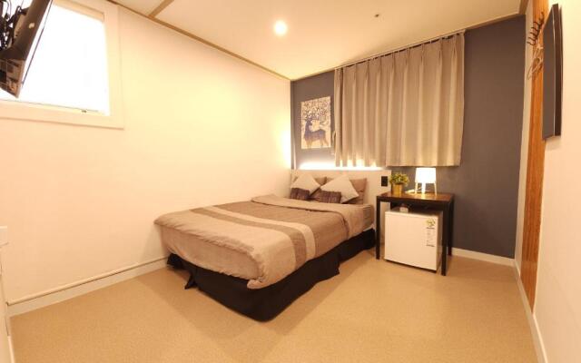 OYO Hostel Myeongdong 3