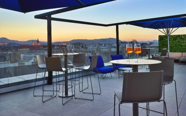 EST Grand Hotel Savoy