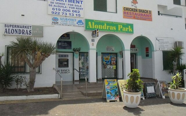 Alondras Park Apartamentos