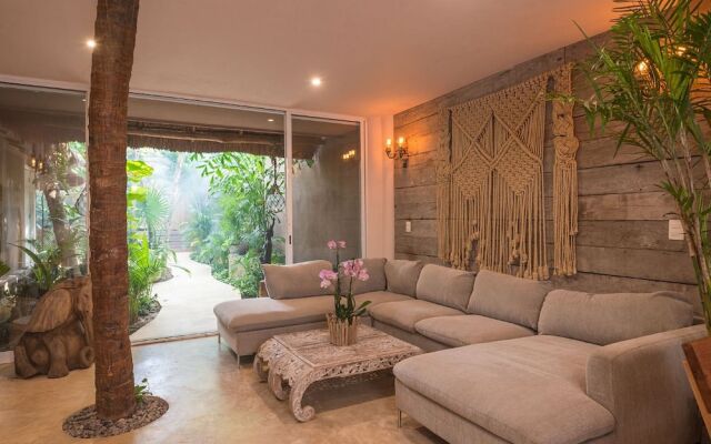 Jungle Villa With Private Pool