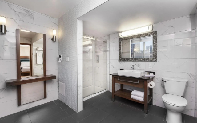 Hotel Espresso Montreal Downtown