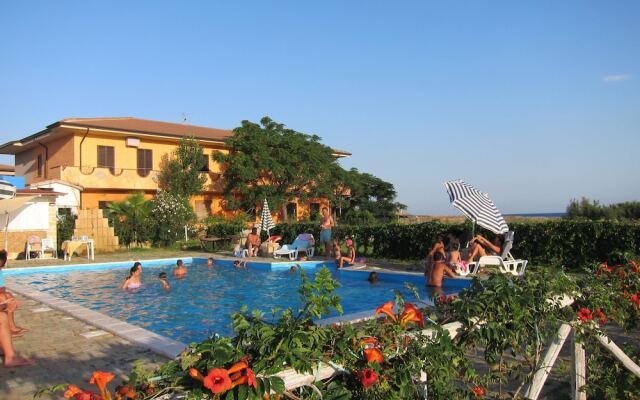 Barko Apartments & Suites